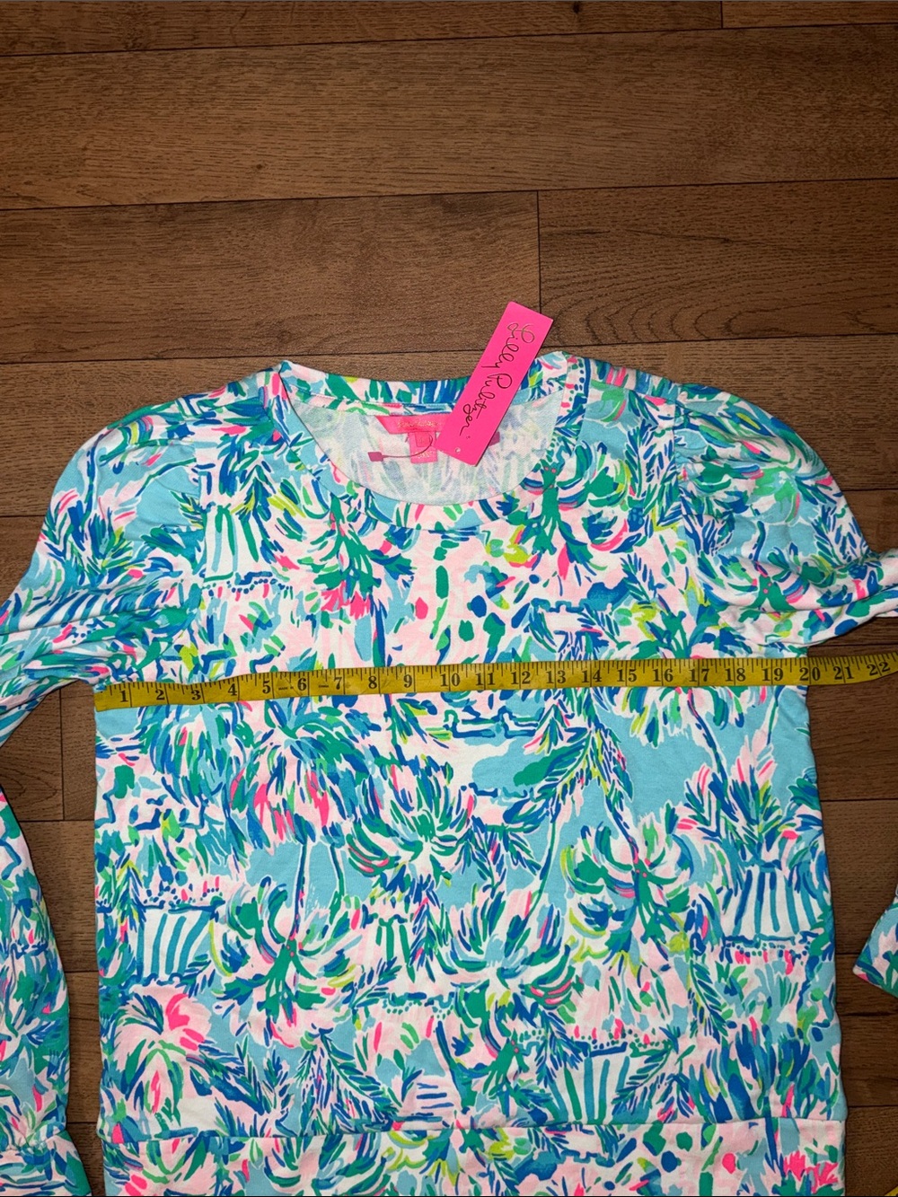 Lilly Pulitzer Size Large Jansen Sweatshirt Blue Ibiza Cabana Long Sleeve NWT L - Picture 9 of 12